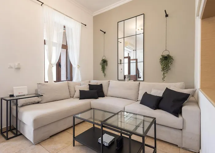 The Neo-classic Loft Будинок відпочинку Rhodes City