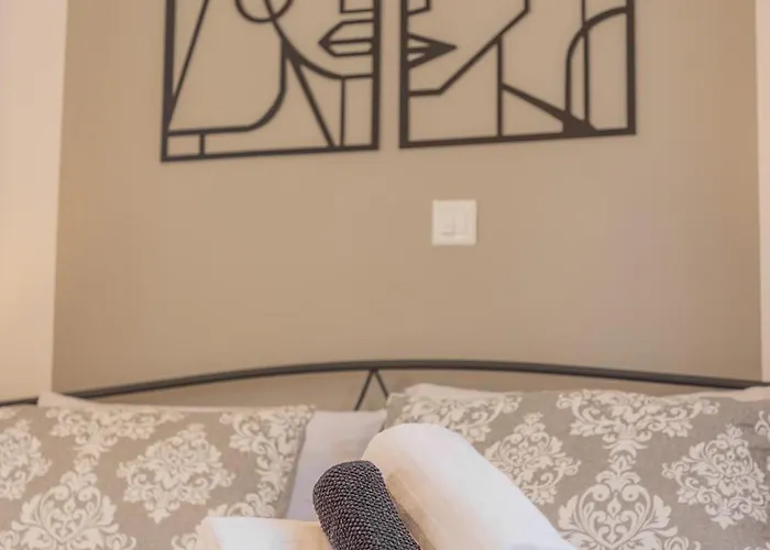 The Neo-classic Loft Будинок відпочинку