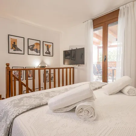 The Neo-classic Loft *