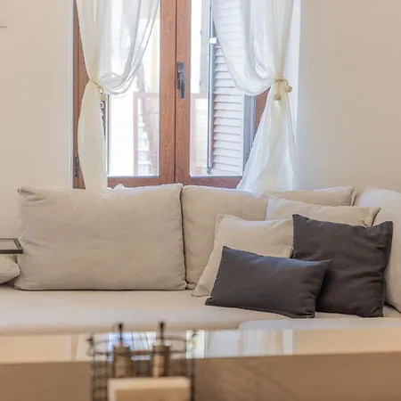 Hébergement de vacances The Neo-classic Loft *