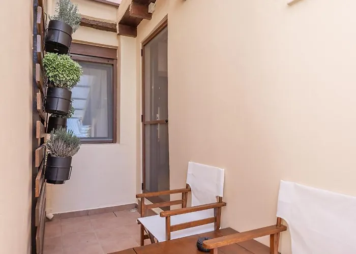 The Neo-classic Loft עיר רודוס