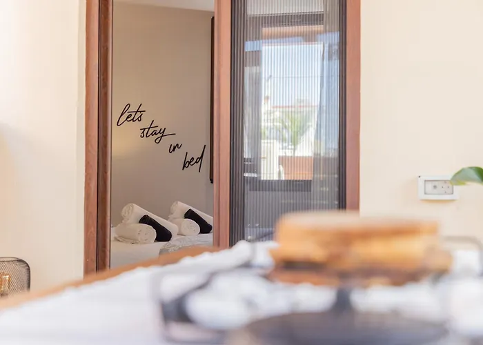 The Neo-classic Loft בית נופש