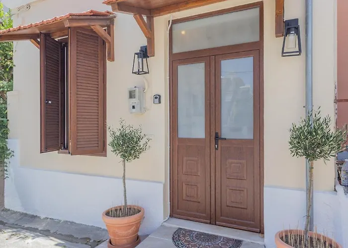 別荘 The Neo-classic Loft Rhodes City